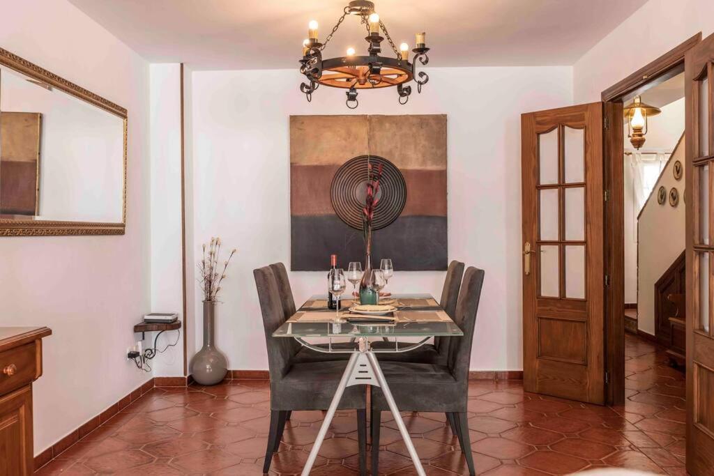 Appartement Duplex Tematico Andaluz Con Agradable Terraza - El Mirador De Benahavis 2 Extérieur photo